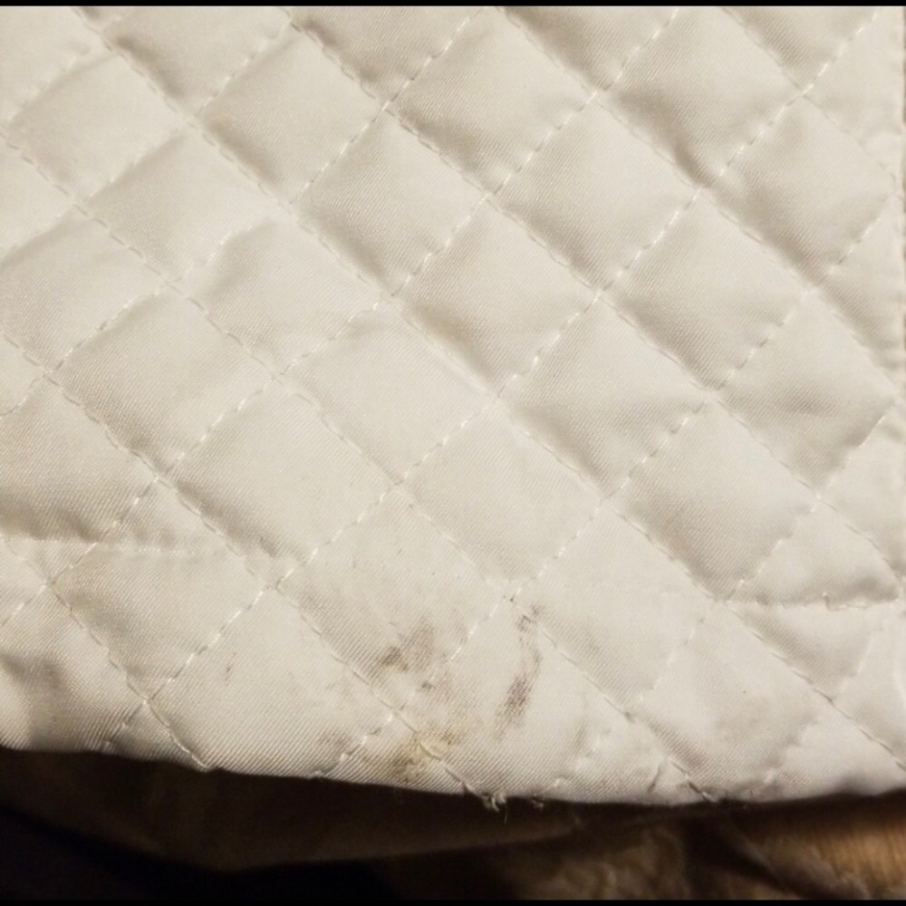 Burberry Quilted Jacket with Fleece Lining - Picture 5 of 5